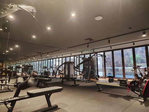Parramatta Shared Apartment,gym,swimming Pool - Accommodation Main Beach 2