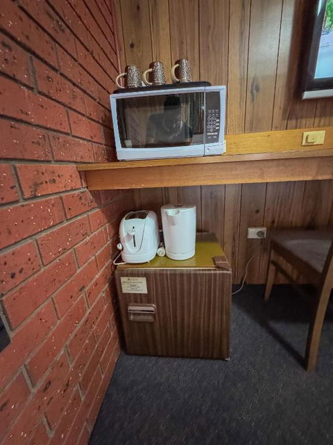 Pastoral Hotel Motel Echuca CBD - Accommodation Main Beach 3