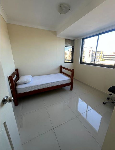 Penthouse Apartment - Accommodation Main Beach 2