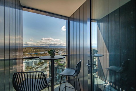 Penthouse Apartment In Belconnen - Accommodation Main Beach 1