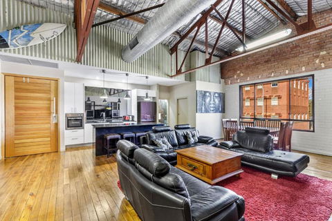 Platinum Precinct - The Apartment - Accommodation Main Beach 3