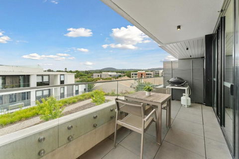 Perfect Location 1-Bed With Balcony, BBQ & Parking - Accommodation Main Beach 3