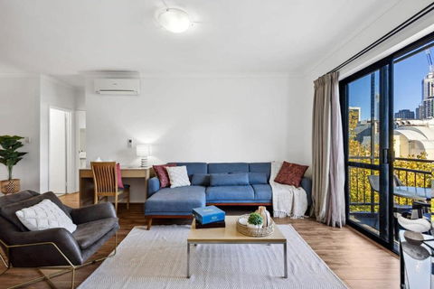 Perth Prime Located 2BDR 1PRK - Accommodation Main Beach 3