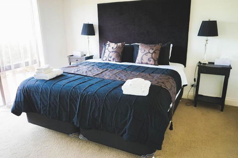 Petit Verdot Cottage - A Vineyard Retreat In Barossa Valley - Accommodation Main Beach 3