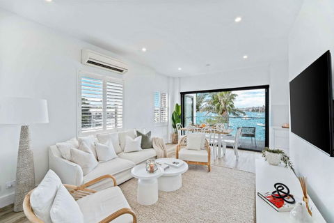 Phoenix At Palm View Collective - Accommodation Main Beach 0