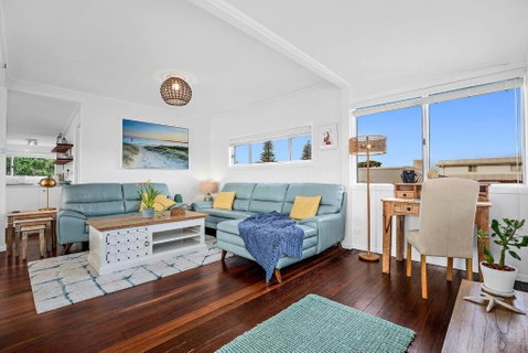 Pipe Dream - River Frontage With Amazing Views - Accommodation Main Beach 3