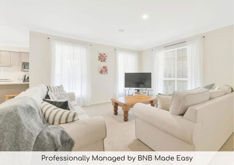 Piper St - CBD, Cosy Escape - Accommodation Main Beach 0