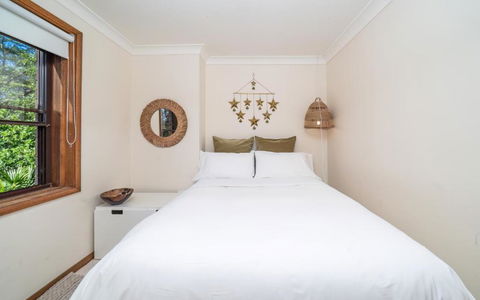 Point Clare - Relax And Unwind - Greenery & Birdsongs - Accommodation Main Beach 0