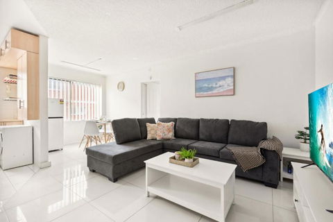 Polished 2-Bed Unit In The Heart Of Parramatta - Accommodation Main Beach 0