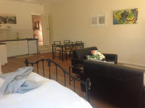 Port Elliot Rural Retreat - Accommodation Main Beach 2