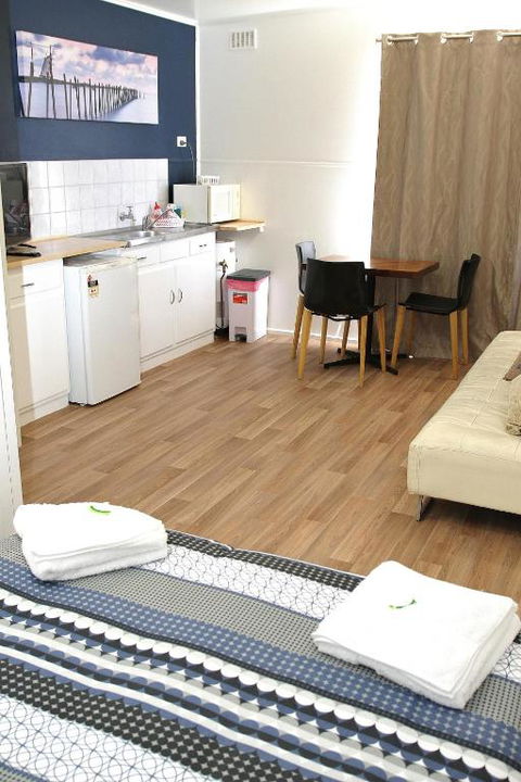 Port Lincoln Caravan Park - Accommodation Main Beach 3