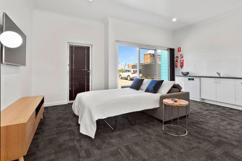 Port Lincoln Shark Apartment 5 - Accommodation Main Beach 3