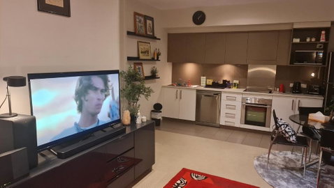 Qure Restaurant And Apartments Canberra Bruce - Accommodation Main Beach 1