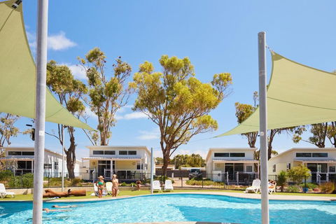 RAC Cervantes Holiday Park - Accommodation Main Beach 0