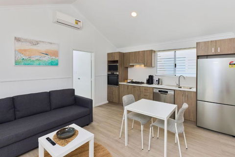 RAC Cervantes Holiday Park - Accommodation Main Beach 2