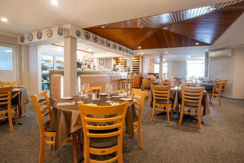 Posthouse Motor Lodge - Accommodation Main Beach 2