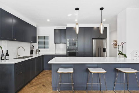 Potts Point L 2 Bedroom Stylish Retreat - Accommodation Main Beach 0