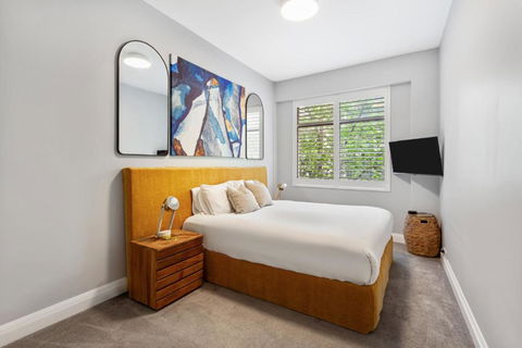 Potts Point L 2 Bedroom Stylish Retreat - Accommodation Main Beach 1