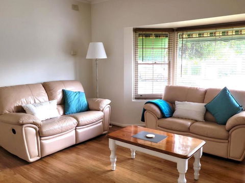Prospect Place - Accommodation Main Beach 0