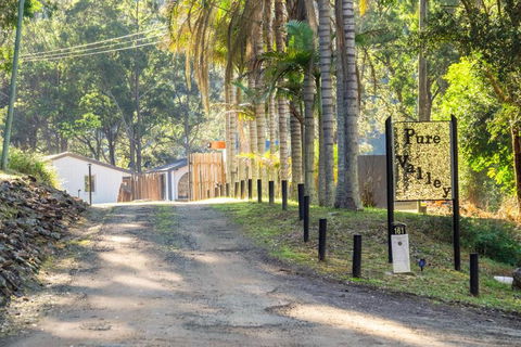 Pure Valley Estate - Accommodation Main Beach 2