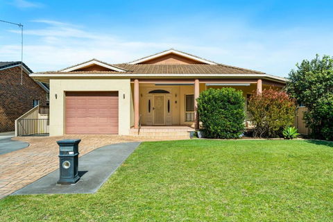 Qarah, Jervis Bay - Accommodation Main Beach 0