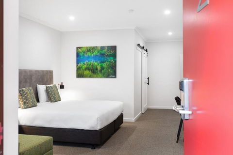 Presidential Motel - Accommodation Main Beach 3
