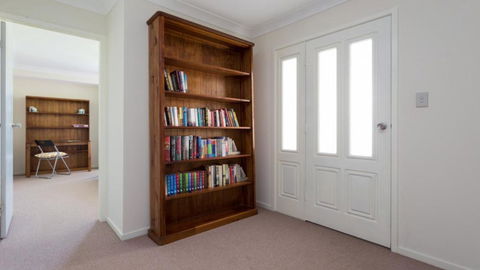 Quiet And Private Duplex - Accommodation Main Beach 2