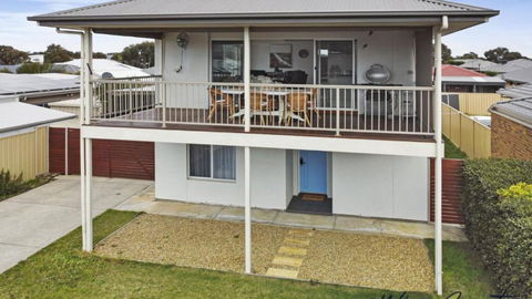 R & R Aldinga Beach By Wine Coast Holidays - Accommodation Main Beach 1