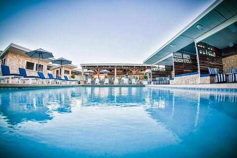 Rambutan Resort - Accommodation Main Beach 0