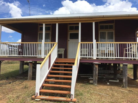 Rangemore Estate - Accommodation Main Beach 0