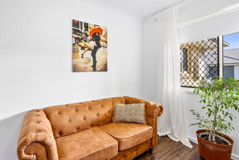 Raven Studio Griffin - Accommodation Main Beach 2