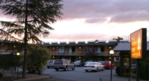 Red Cedars Motel - Accommodation Main Beach 3