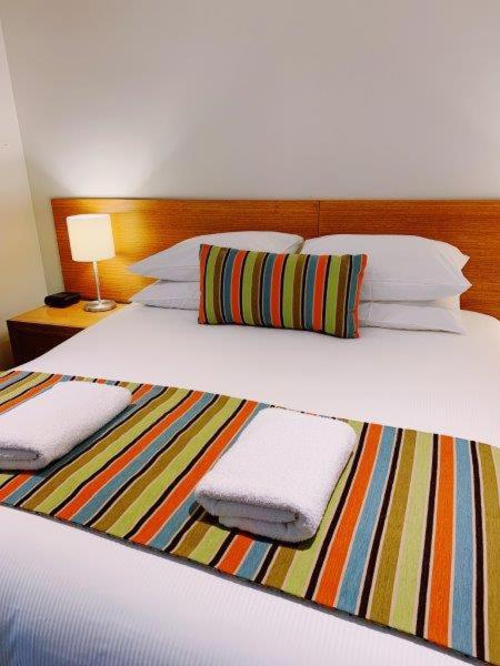 Red Earth Motel - Accommodation Main Beach 3