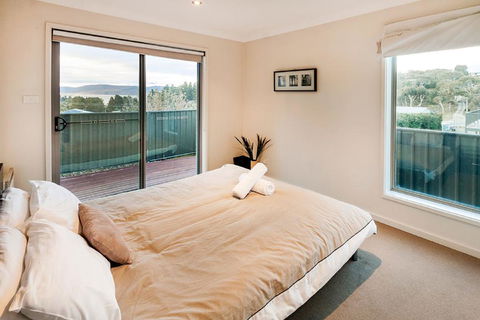 Aspect 2/8a Poly Cow Lane - Accommodation Main Beach 1