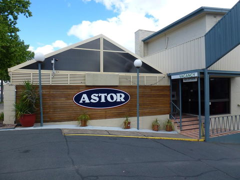 Astor Hotel Motel - Accommodation Main Beach 0
