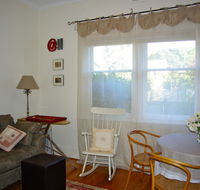 At Eleven - La Petite Maison - Accommodation Main Beach