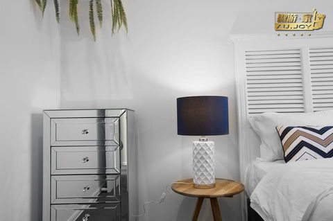 AU.JOY 3 Bed Townhouse Burwood 3 - Accommodation Main Beach 1