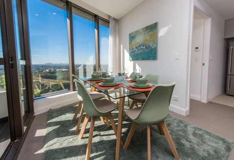 Australia Tower - Olympic Park Green - Accommodation Main Beach 3