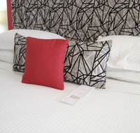 Avaleen Lodge Motor Inn - Accommodation Main Beach