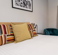 AVENUE MOTEL APARTMENTS