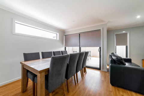 Averys Retreat - Accommodation Main Beach 0