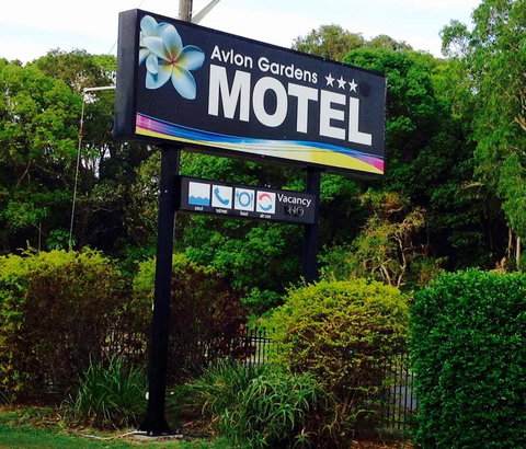 Avlon Gardens Motel - Accommodation Main Beach 2