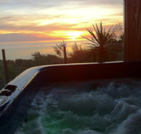 Award Winning Beach Front Retreat - Accommodation Main Beach