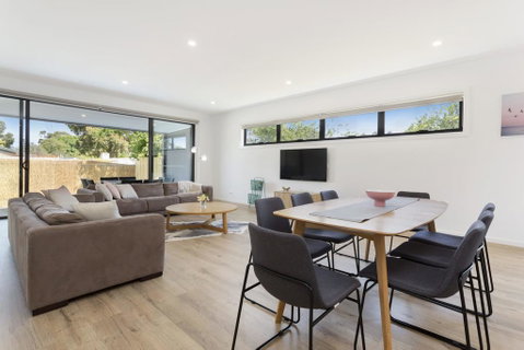 AZURE - ROSEBUD - Accommodation Main Beach 1
