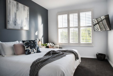 Azure Daylesford - Accommodation Main Beach 3