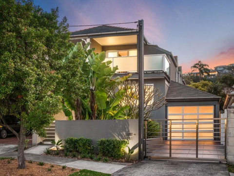 Balmoral Beach Bliss - Accommodation Main Beach 1