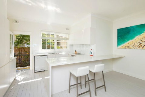 Balmoral Driftwood 2 - With Views! - Accommodation Main Beach 3
