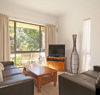 Banksia - Sawtell NSW - Accommodation Main Beach