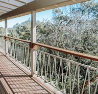 Banksia Beach House - Accommodation Main Beach