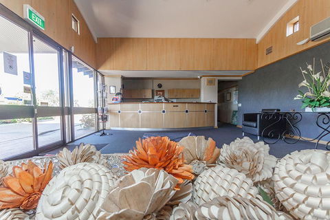 Banksia Motel - Accommodation Main Beach 2
